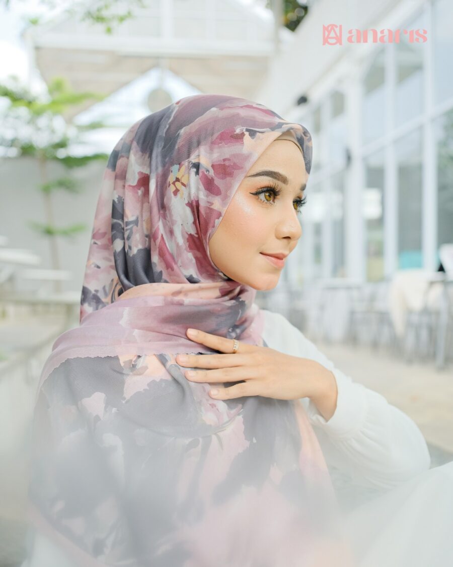 Camilla Series 01