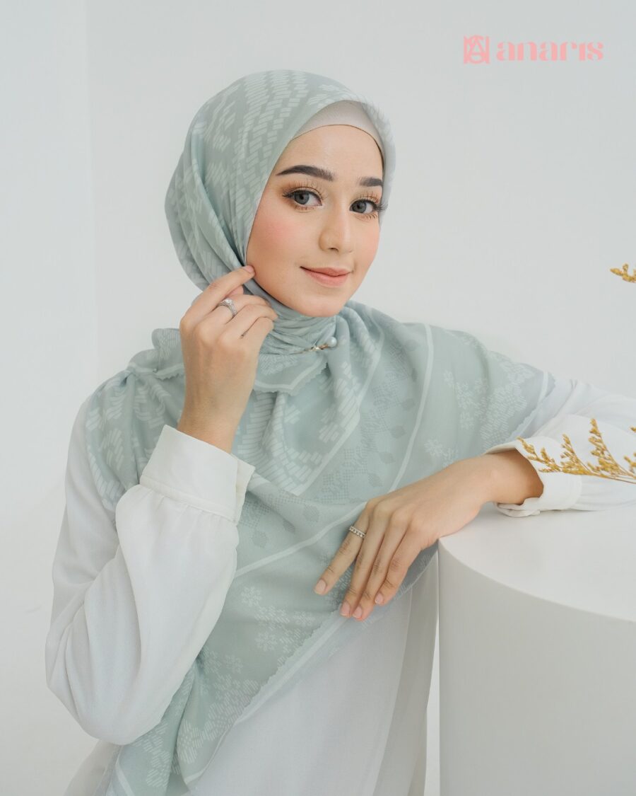 Diora Series 02