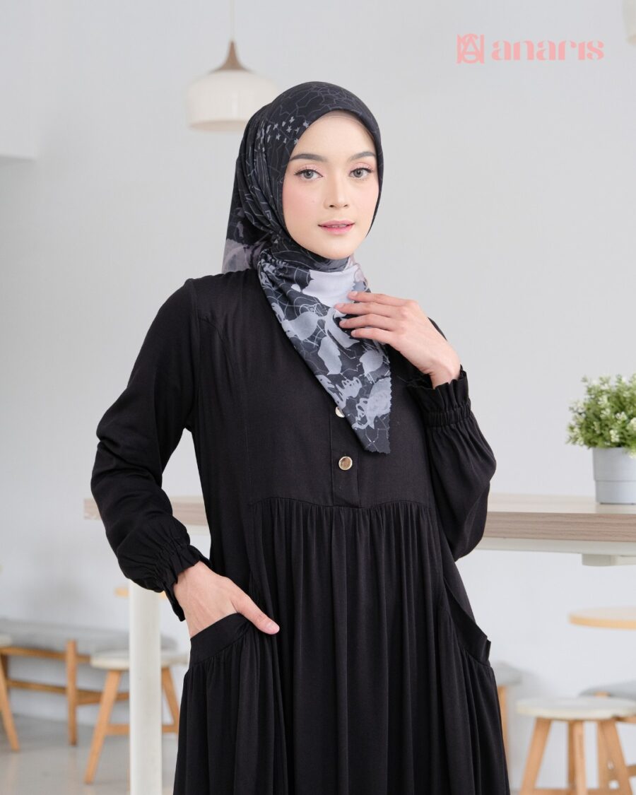 Kana Dress Series Black