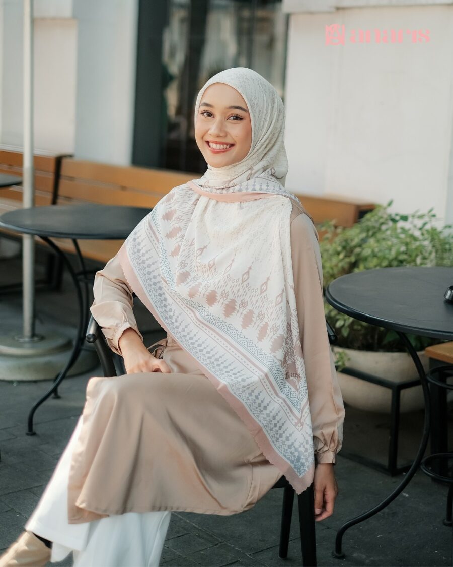 Quinn Series Cream Syar'i