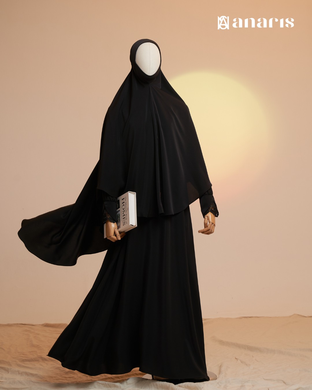 Yasmin Abaya Oneset Series Black